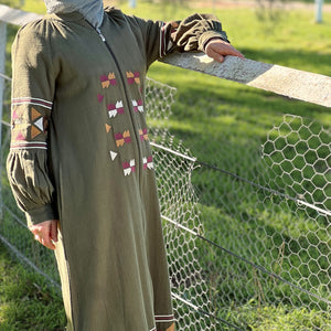 Salma-embroidered-zip-front-long-coat-abaya-with-side-pockets-in-khaki-close-up-front-detail