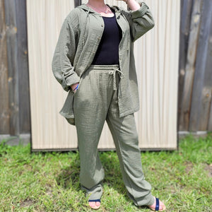 muslin-women's-tie-waist-pants-featuring-elasticated-string-tie-waist-and-side-pockets-in-khaki-worn-with-Ada-muslin-hooded-shirt-in-khaki-layered-look