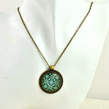 Load image into Gallery viewer, Bronze Ethnic Moroccan Style Pendant Necklace
