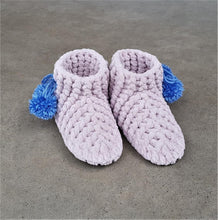 Load image into Gallery viewer, kids-crochet-slipper-boots-in-soft-velvet-yarn-grey-with-blue-pompom-front-view
